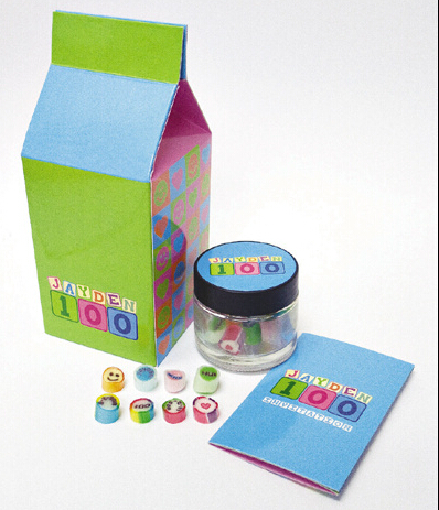 儿子百日宴  李嘉欣发给亲朋的温馨、甜美请柬